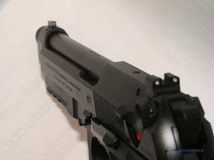 BERETTA M9A3 9MM CLASSIC MATTE BLACK - Image 3